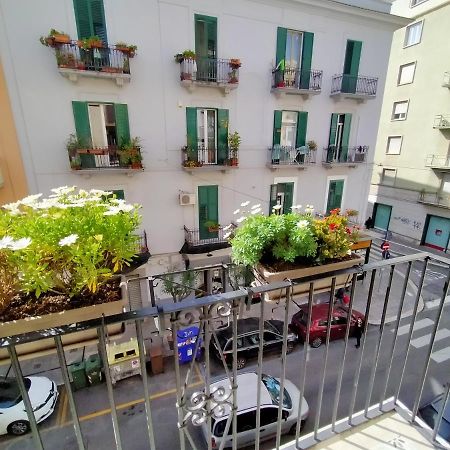 Sonnino Suite Jacuzzi Apartment バーリ エクステリア 写真
